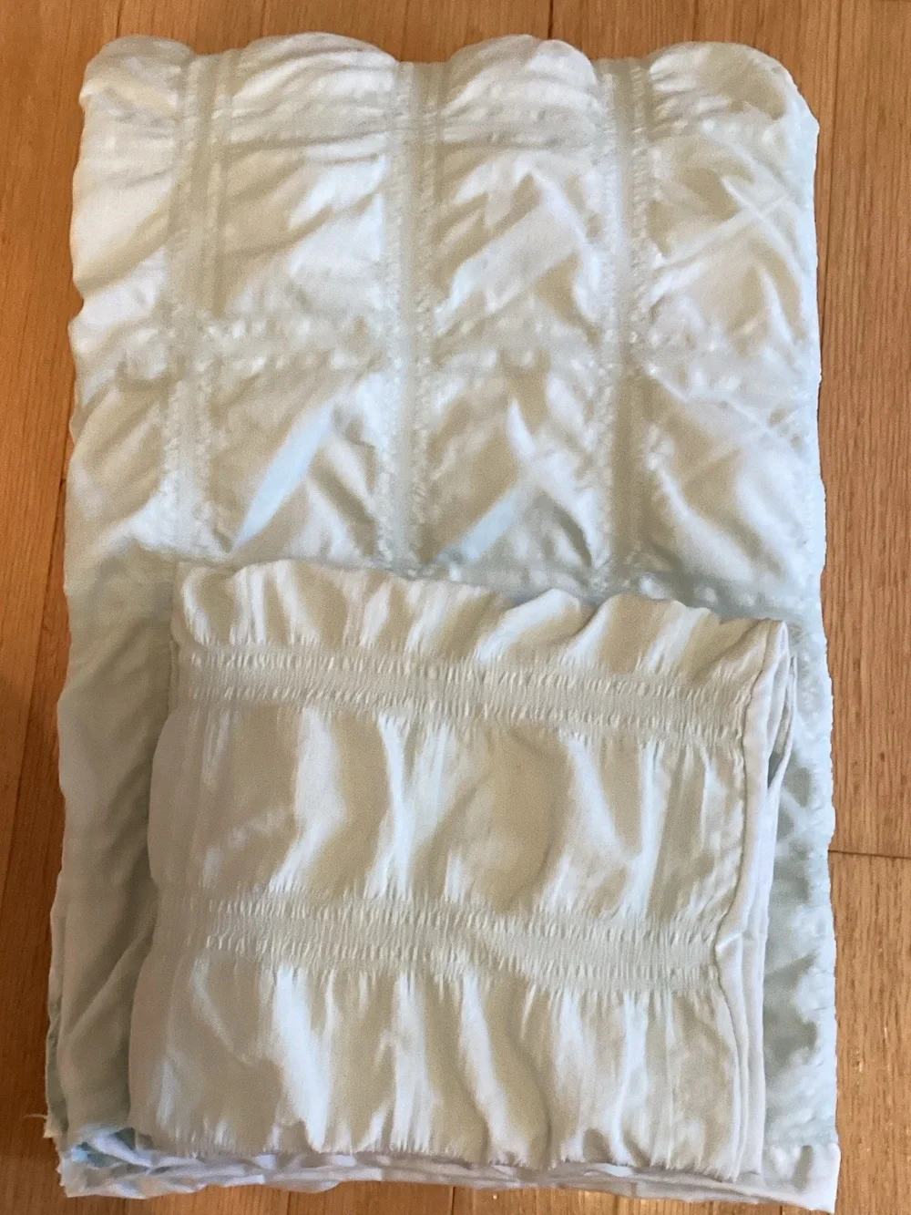 Sea foam Green puffyDuvet Cover - and 2 king pillow shams